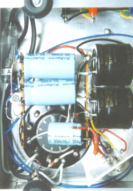 power circuit closeup.jpg (30404 oCg)